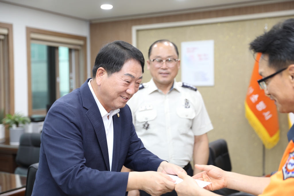 지역총화협의회 추석 명절위문(2개소)