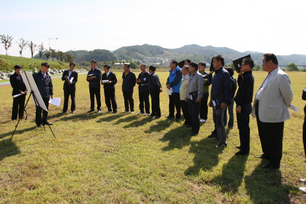 무한천둔치 야구장 조성사업