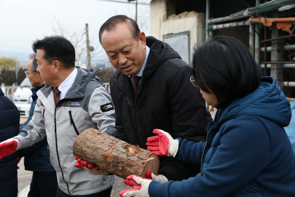 2024 온기를 더하는 사랑의 땔감 나눔