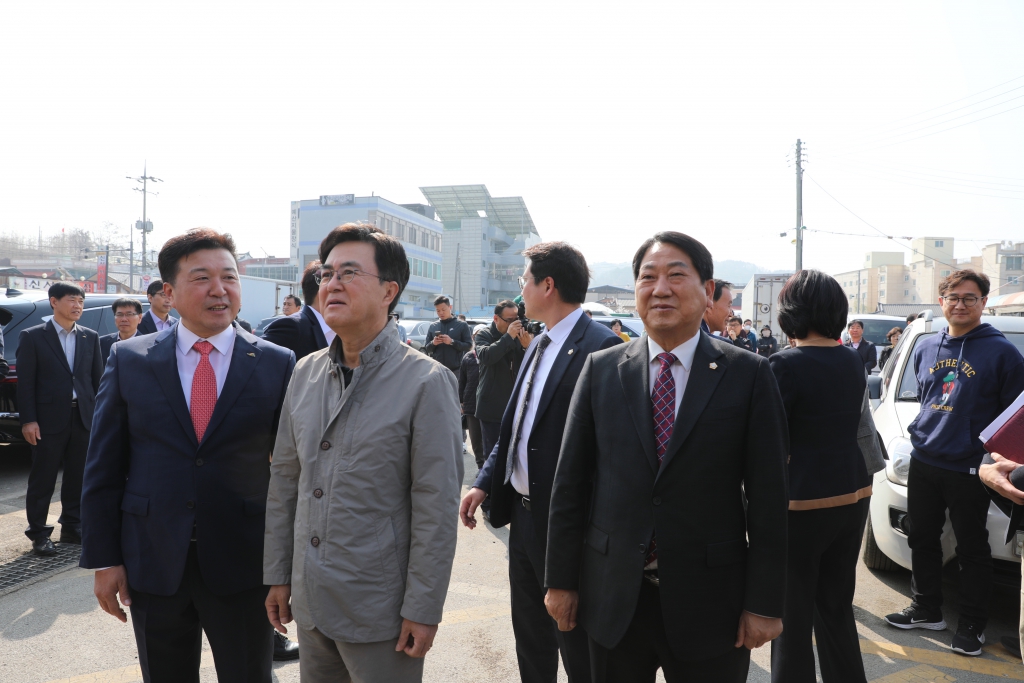 예산상설시장 재오픈 기념격려방문