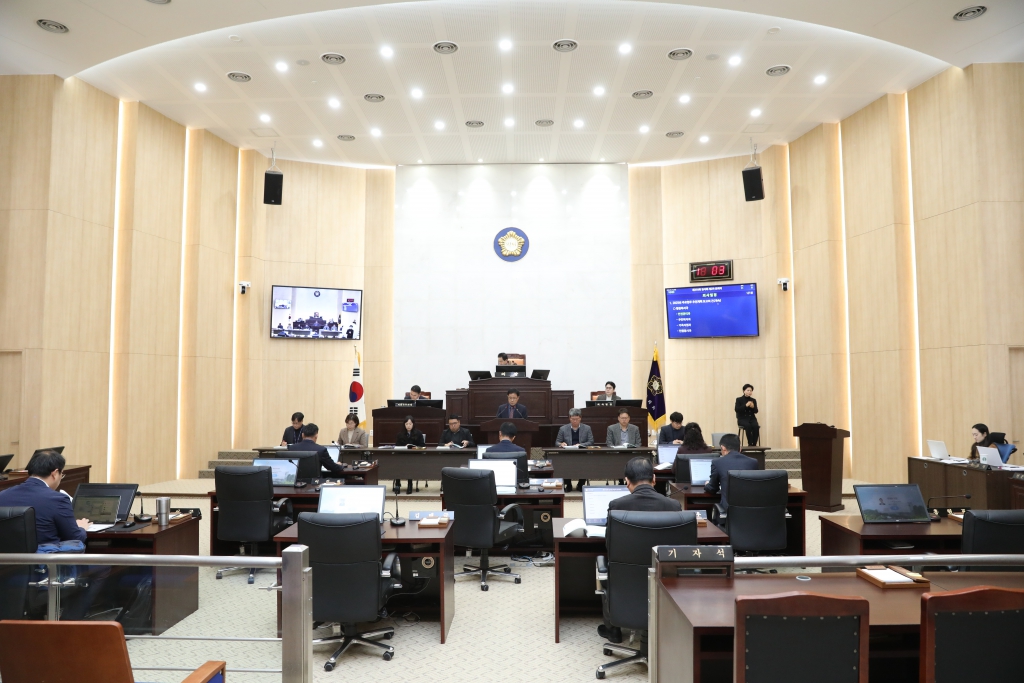 제310회 임시회 2차 본회의 개회(주요업무추진계획 보고)