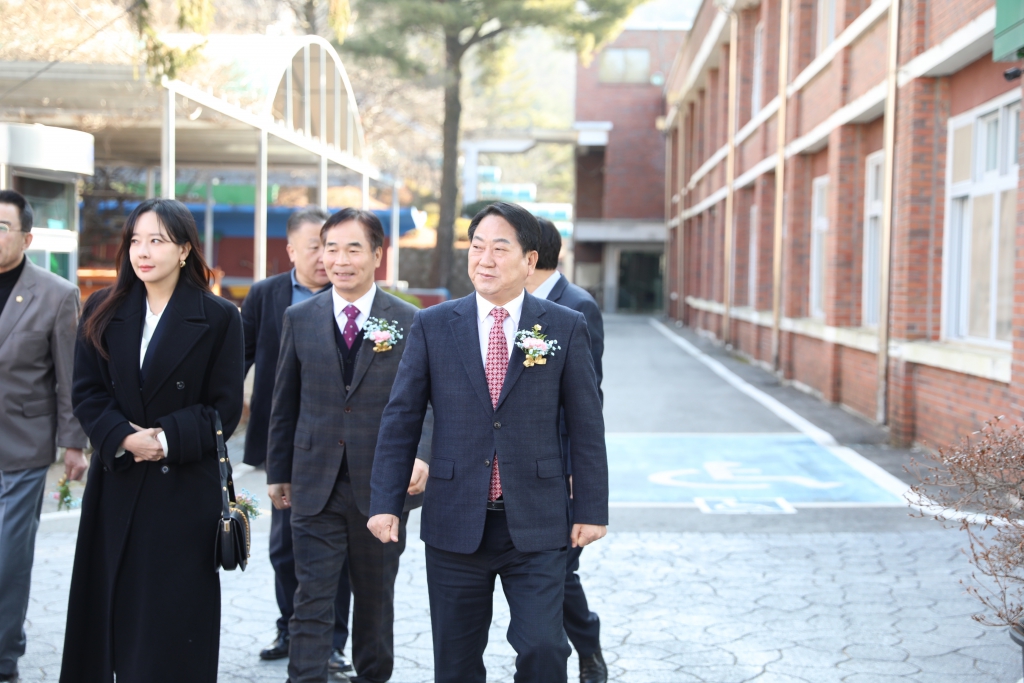 2024년  예산고등학교 제55회 졸업식, 예산읍 새마을남여지도자협의회 설 귀성객 차 봉사 참석