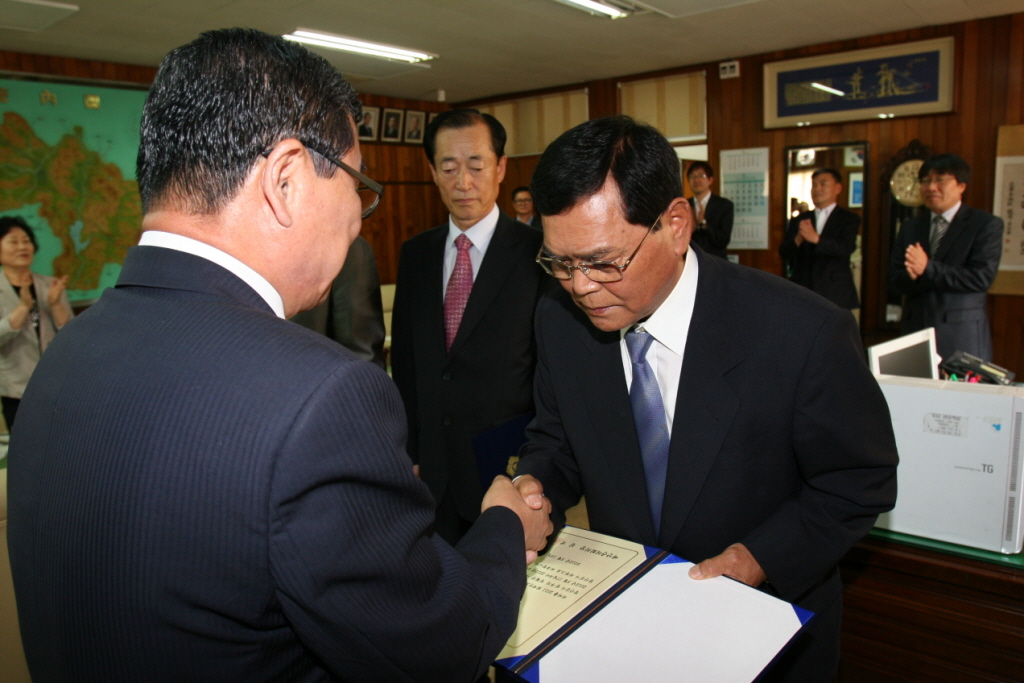 2011회계년도 결산검사위원 위촉