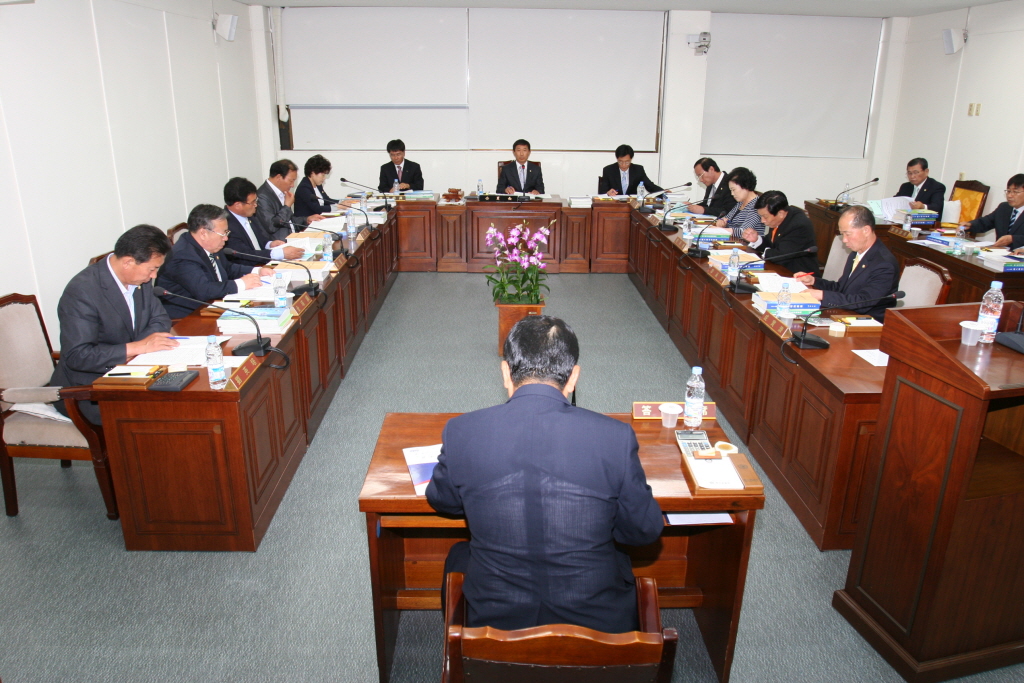 예산결산특별위원회 회의모습