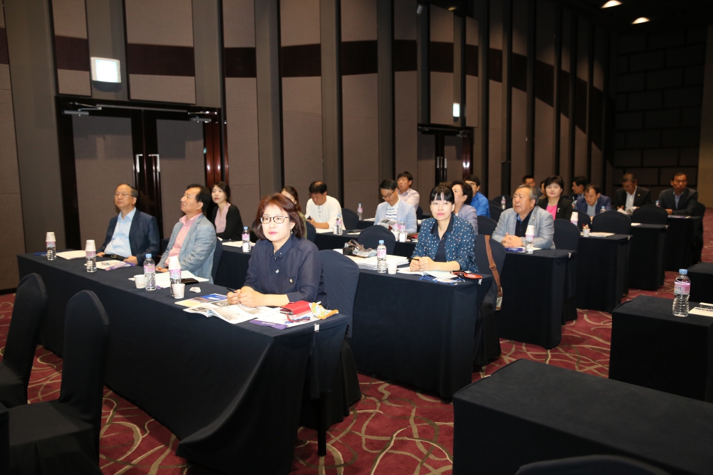 2016년도 충남시군의회 의원 및 사무국(과) 직원 의정연수