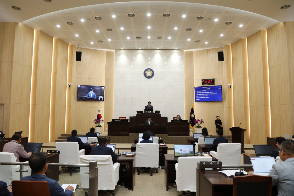 예산군의회 제301회 정례회 개회