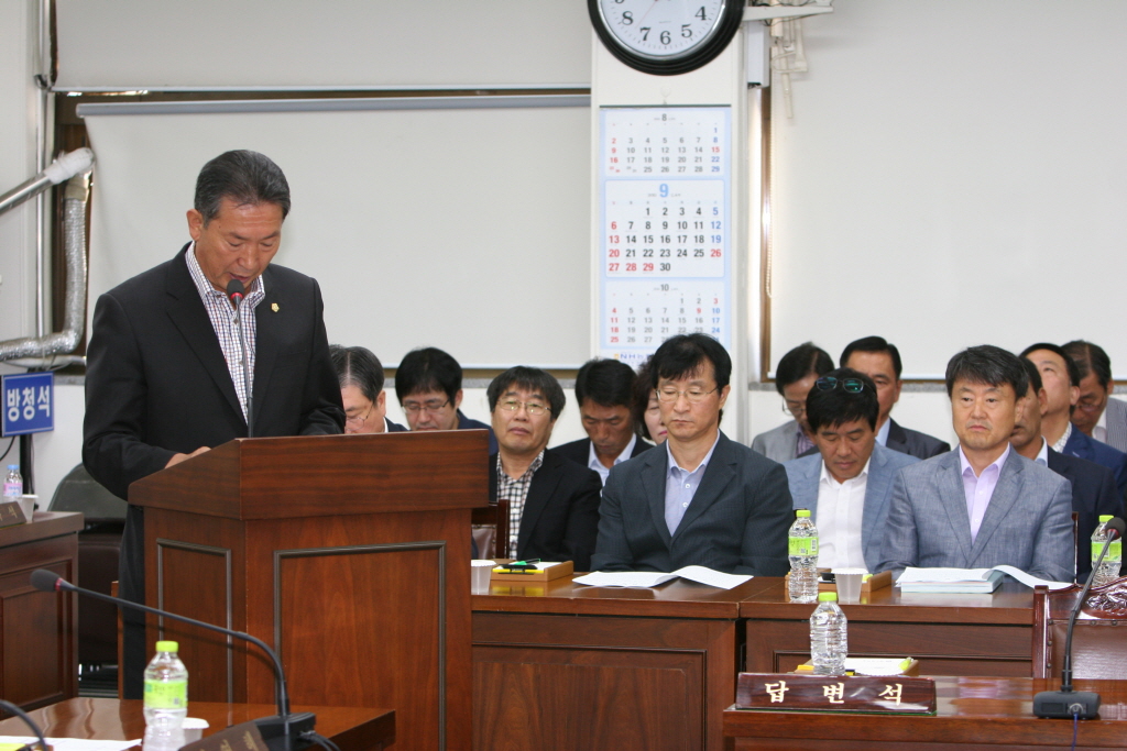 제215회 예산군의회(임시회)예산결산특별위원회