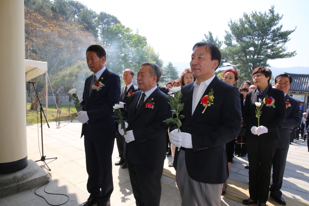 윤봉길의사 상해의거 제85주년 기념 다례