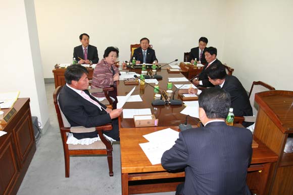 2006년도 선진지 견학 및 군정주요사업장 답사 발의