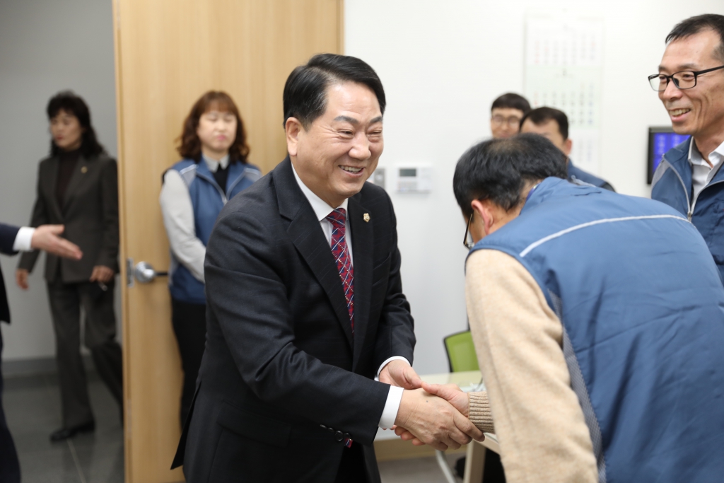 공무원노조 예산군지부 신임 임원 담화