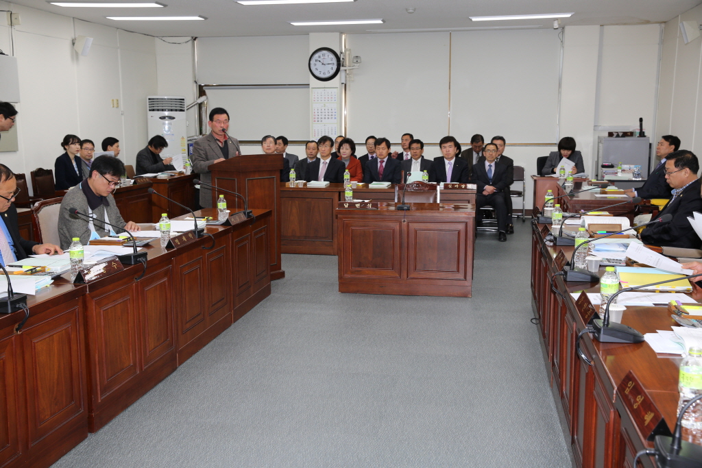 제211회 예산군의회(임시회)예산결산특별위원회