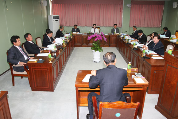 예산결산특별위원회 회의모습