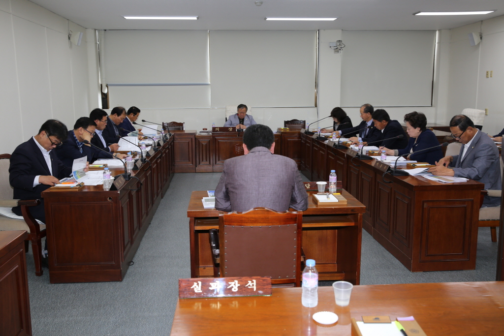 의원간담회 모습