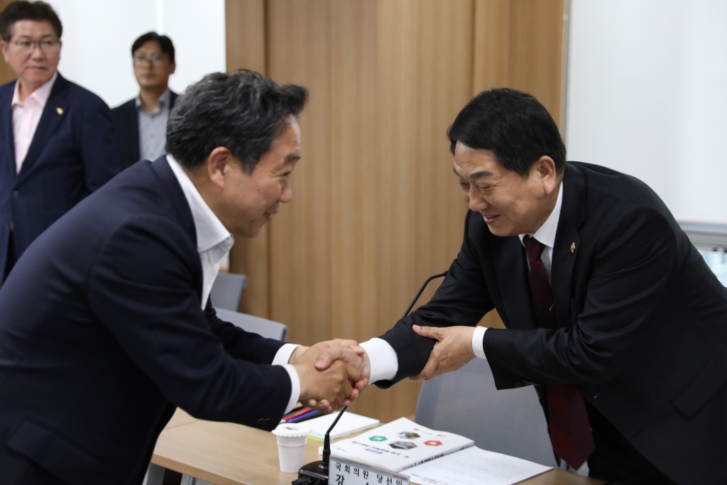 2025년 정부예산확보, 국회의원 당선인 간담회 참석