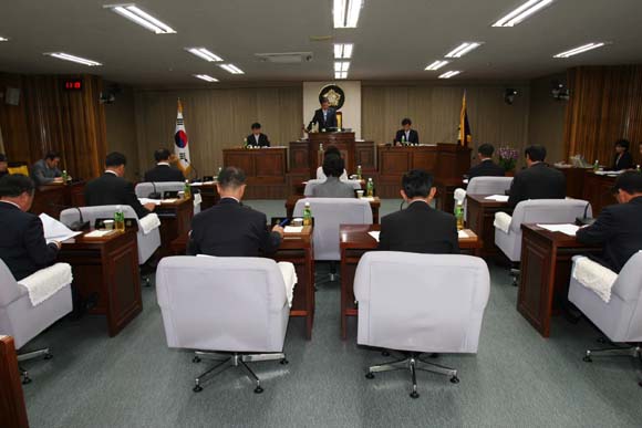 조례안등 안건의결