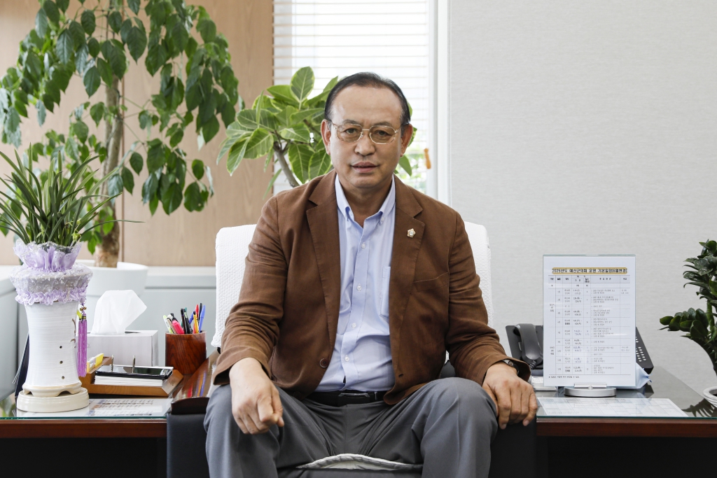 예산군의회 장순관 의장님 인터뷰(국제뉴스)